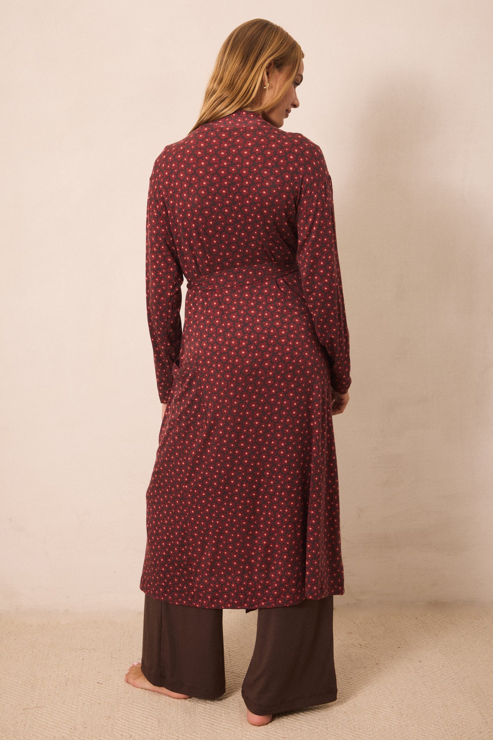 Midnight Daisy Robe - Image 4