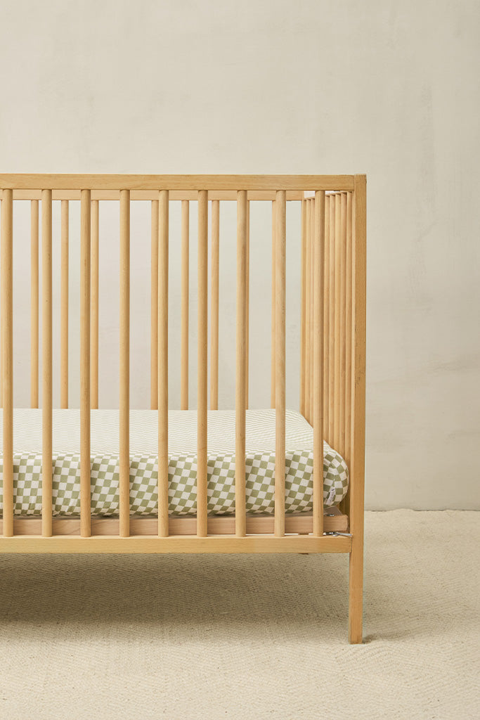 Sage Chequer Crib Sheet - Image 2