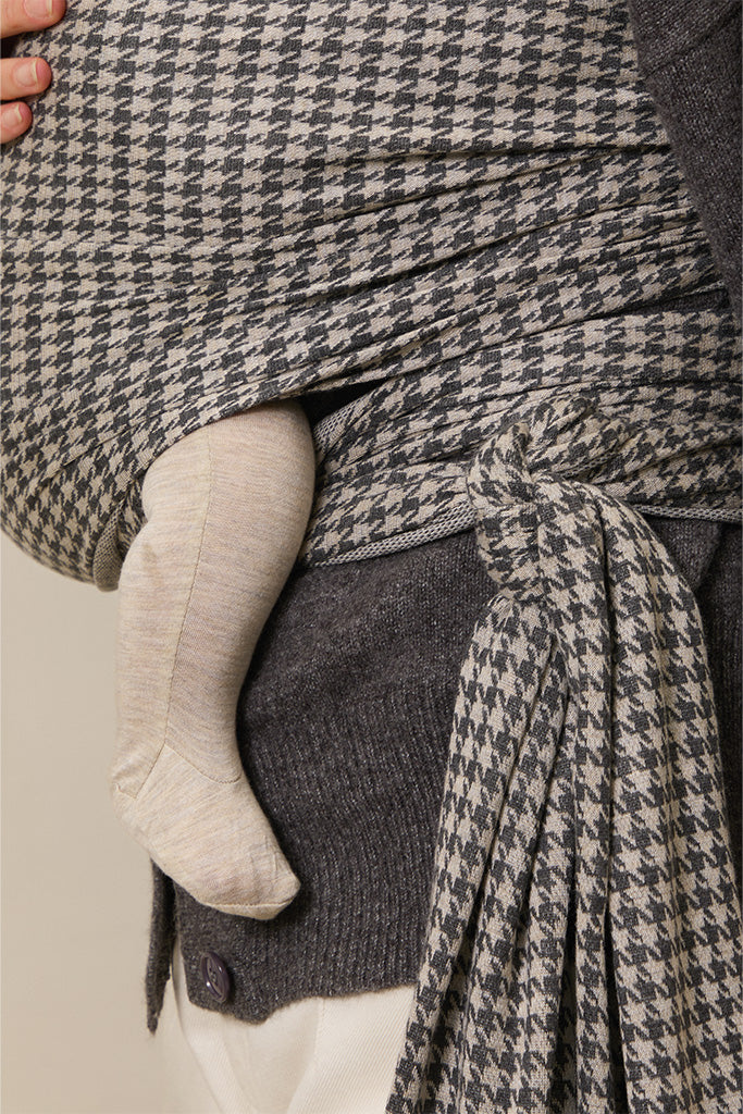 Stormy Houndstooth Wrap - Image 2