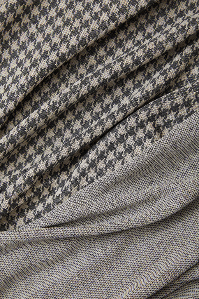 Stormy Houndstooth Wrap - Image 4